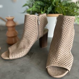 Sam Edelman Circus sandals, size 9.5, tan, never worn